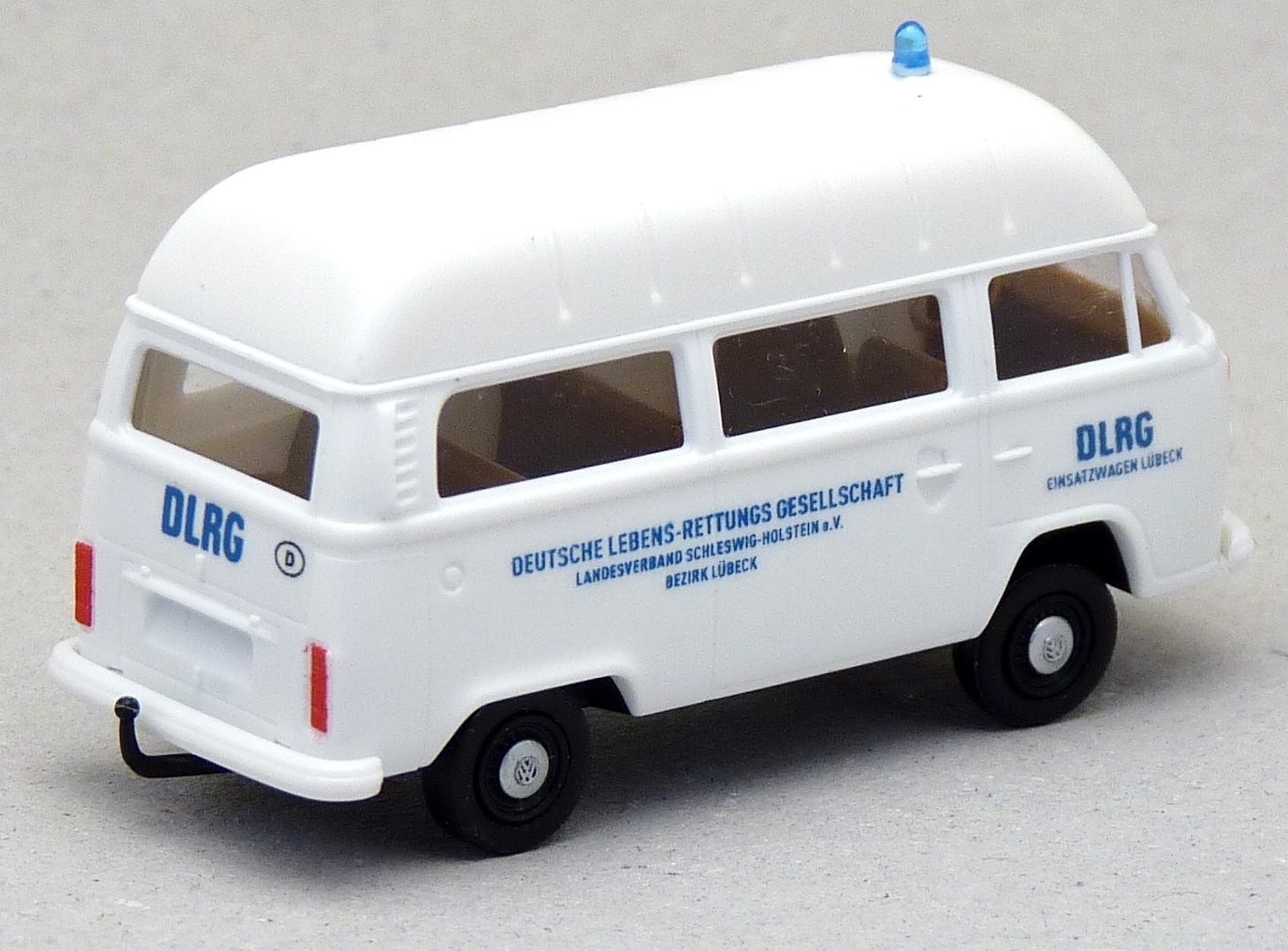 Brekina VW T2 DLRG Lübeck Travemünde Edition: Wasserrettung Nr 18