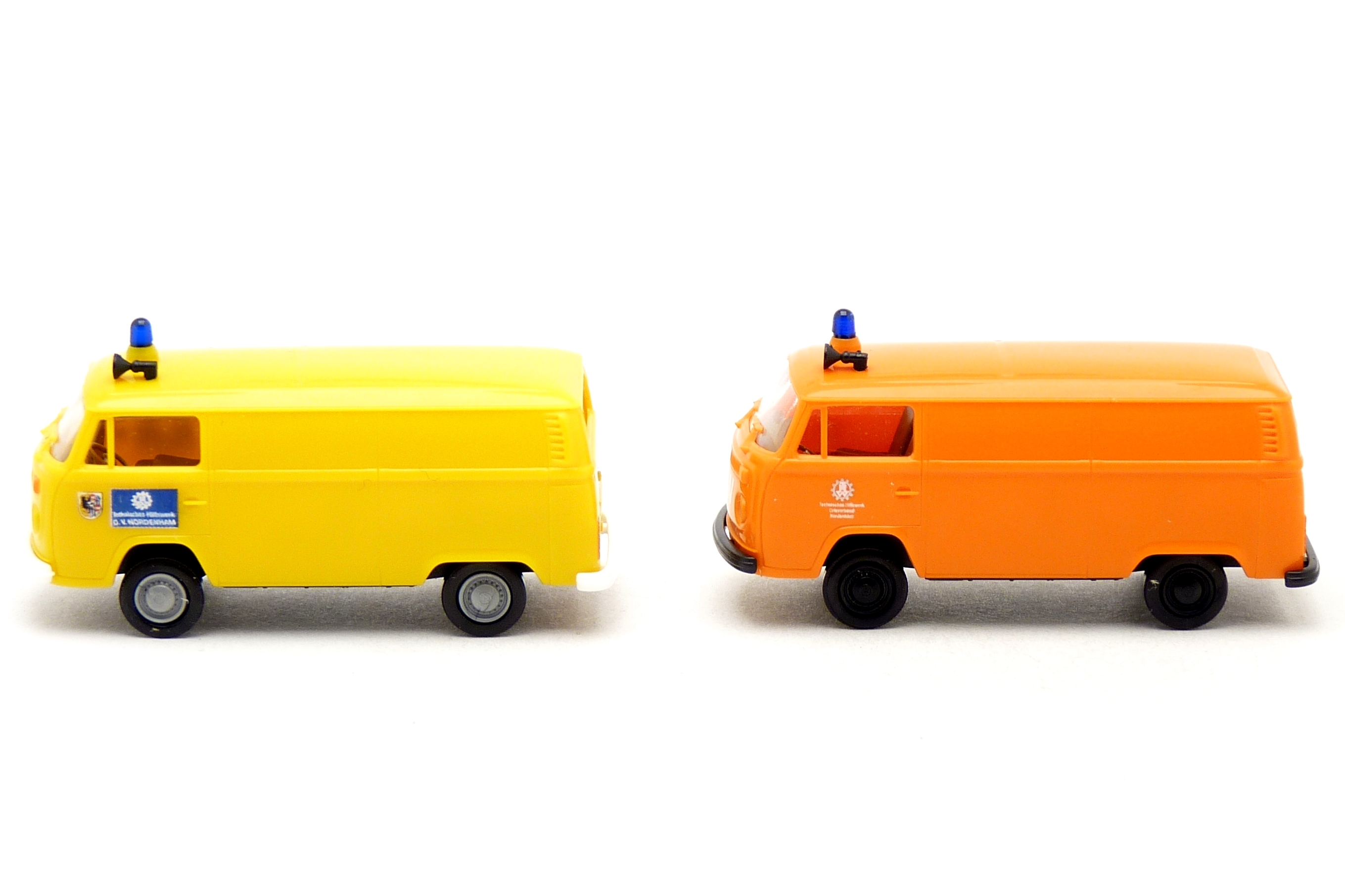 Brekina 2er Set VW T2 Spür- und Messfahrzeuge THW OV Nordenham