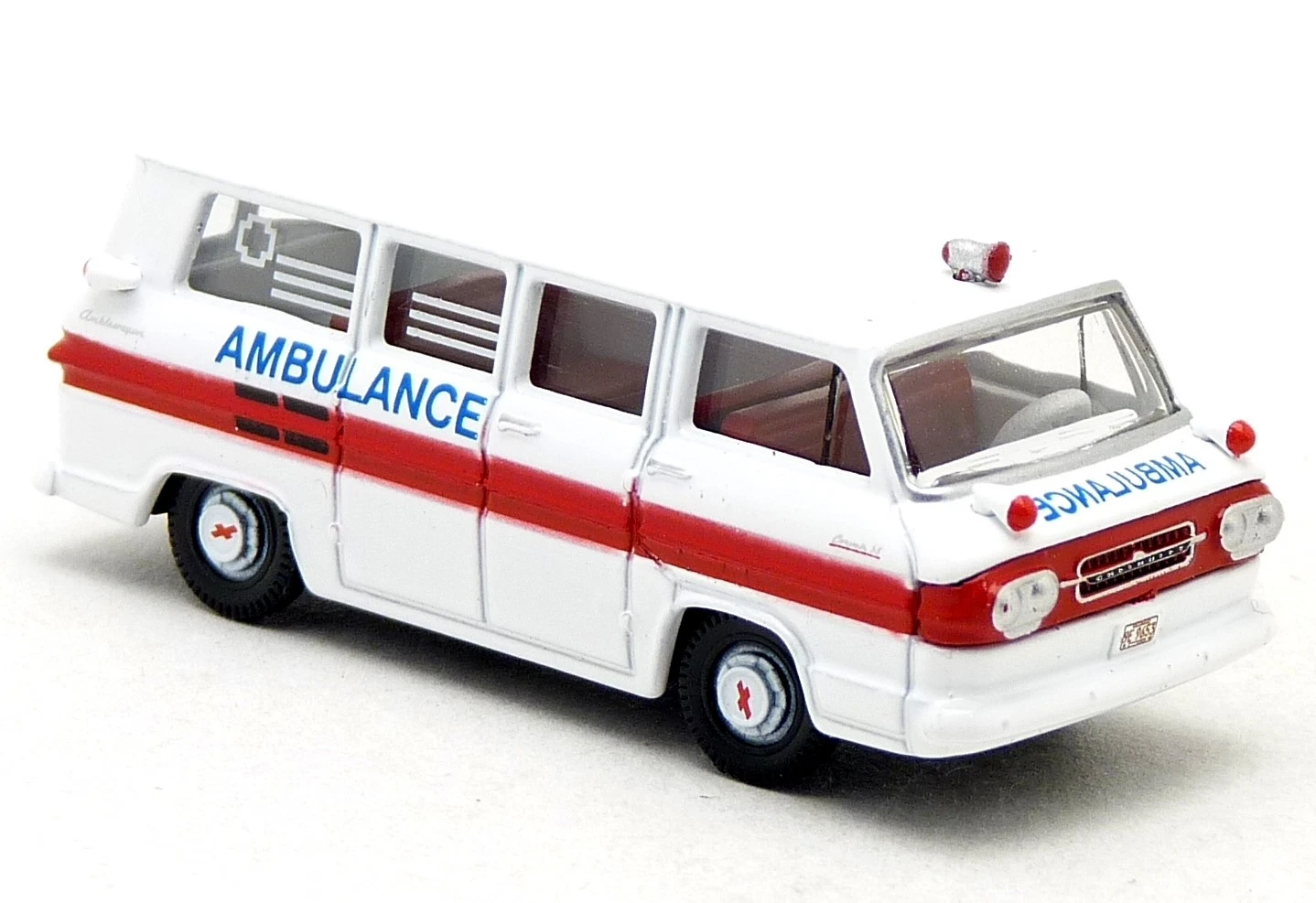 Oxford Diecast Chevrolet Corvair Greenbrier Ambulance