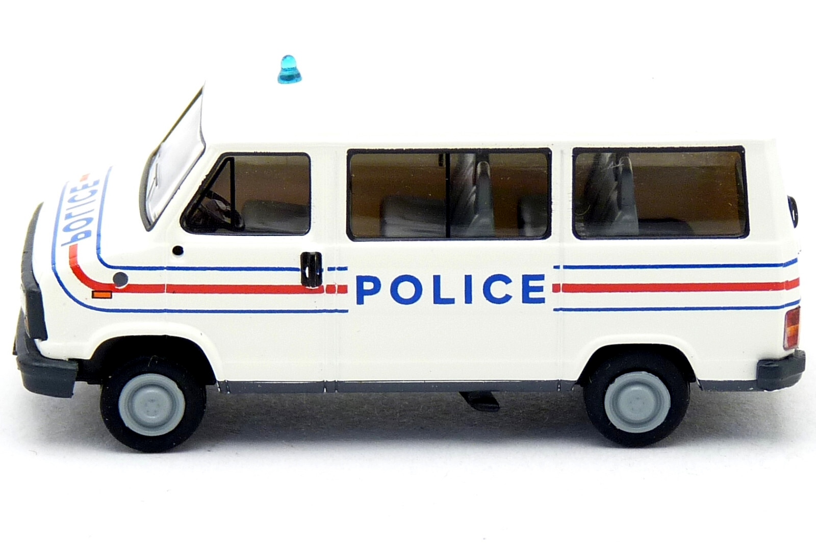 Brekina 34914 Peugeot J5 Bus POLICE Frankreich