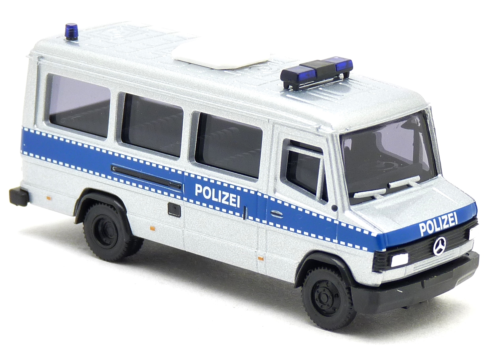 Busch - MB 507 D Polizei