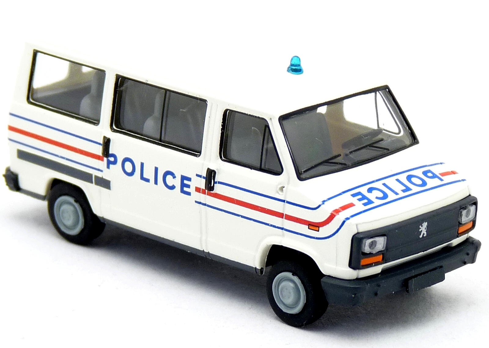 Brekina 34914 Peugeot J5 Bus POLICE Frankreich