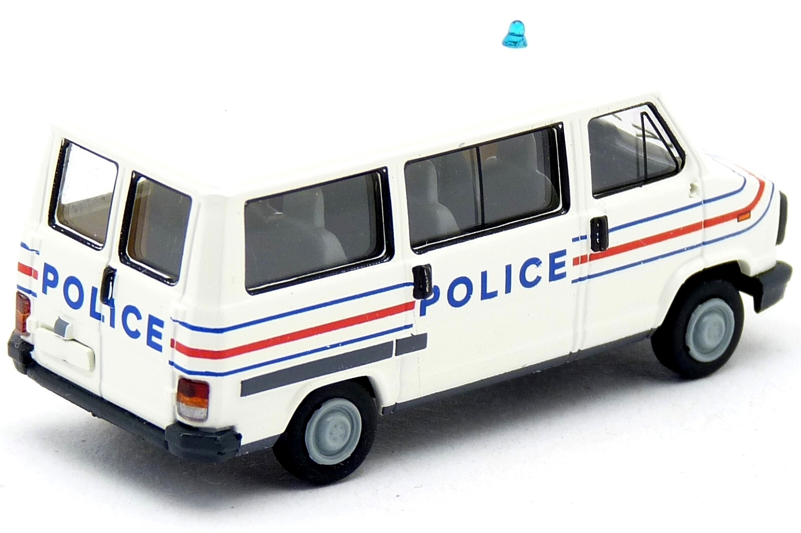 Brekina 34914 Peugeot J5 Bus POLICE Frankreich