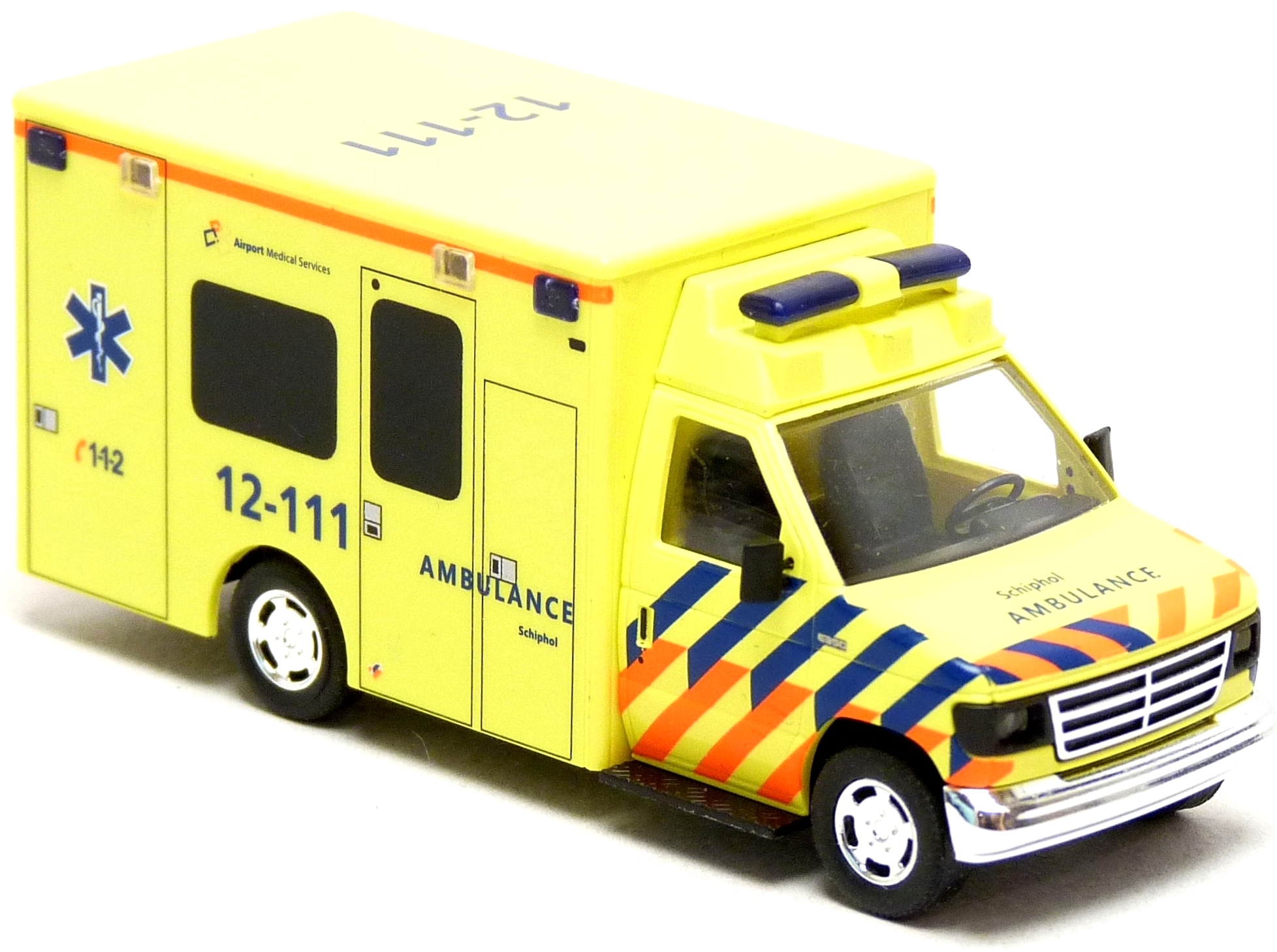 Busch - Ford E-350 RTW Ambulance Airport Amsterdam Schiphol