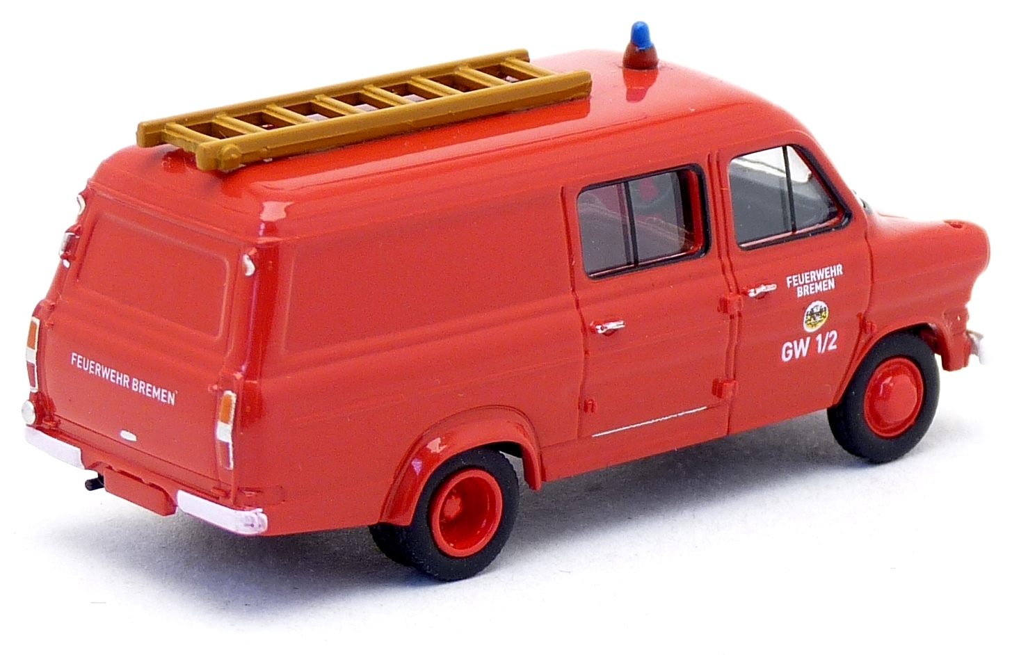 Brekina Ford Transit FT100 GW 1/2 Feuerwehr Bremen FRW 2